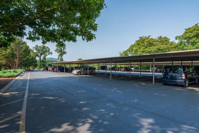 $1,900 | 1131 Stringers Ridge Road, Unit 11E, Chattanooga, TN 37405