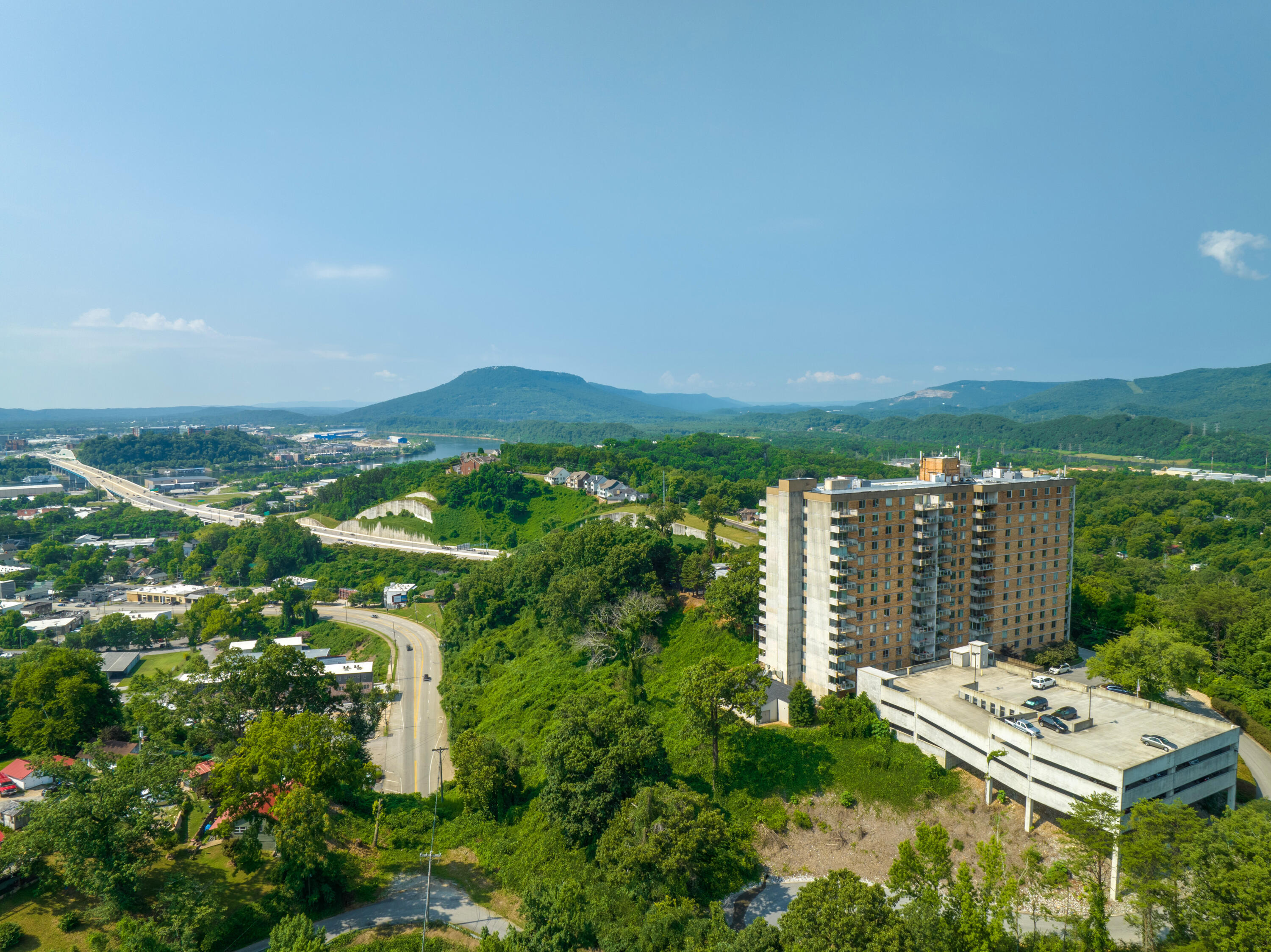 1131 Stringers Ridge Road, Unit 11E Chattanooga, TN 37405 - Photo 45 of 49 04 - 1131 Stringers Ridge Road