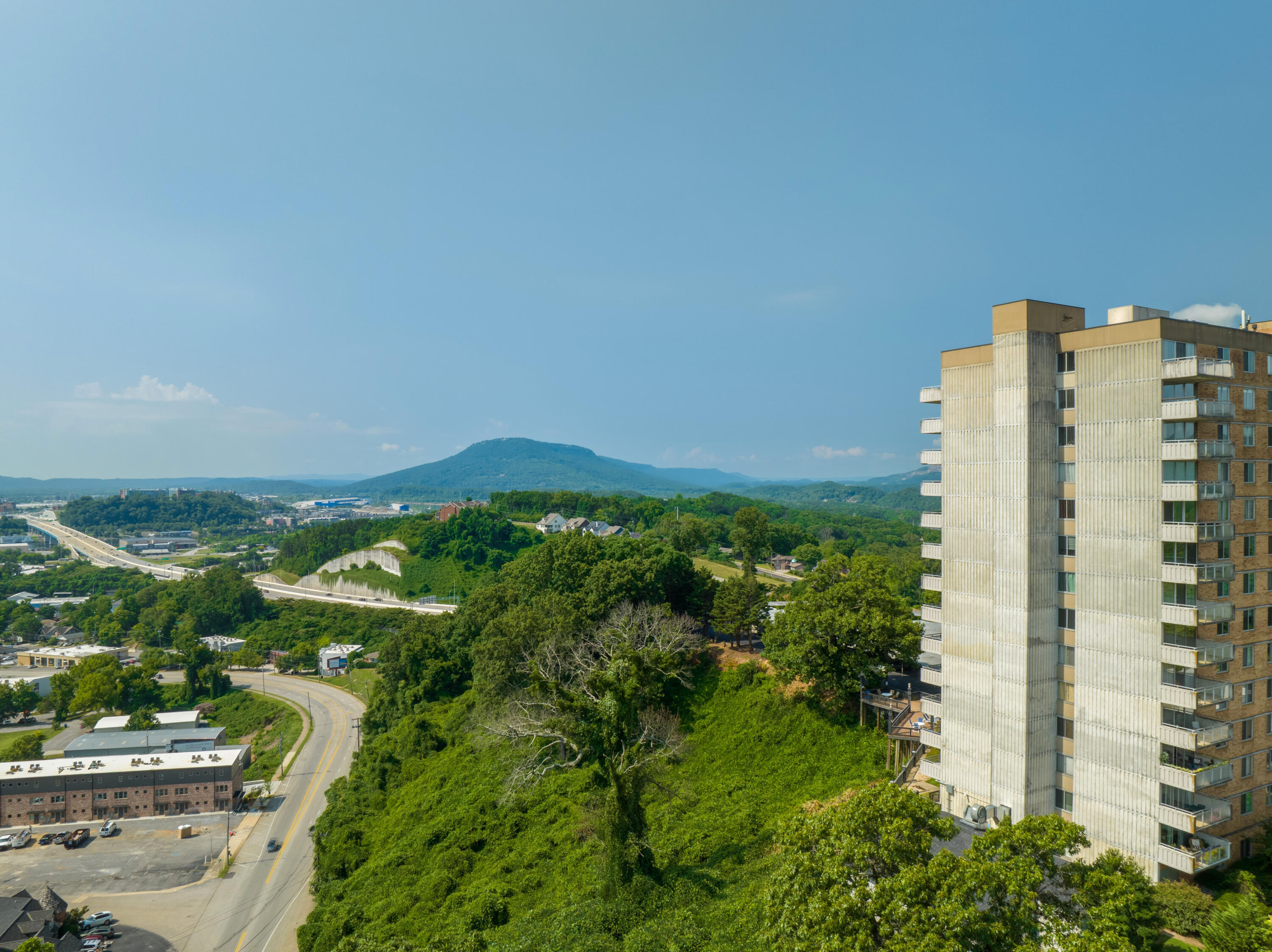 1131 Stringers Ridge Road, Unit 11E Chattanooga, TN 37405 - Photo 46 of 49 05 - 1131 Stringers Ridge Road