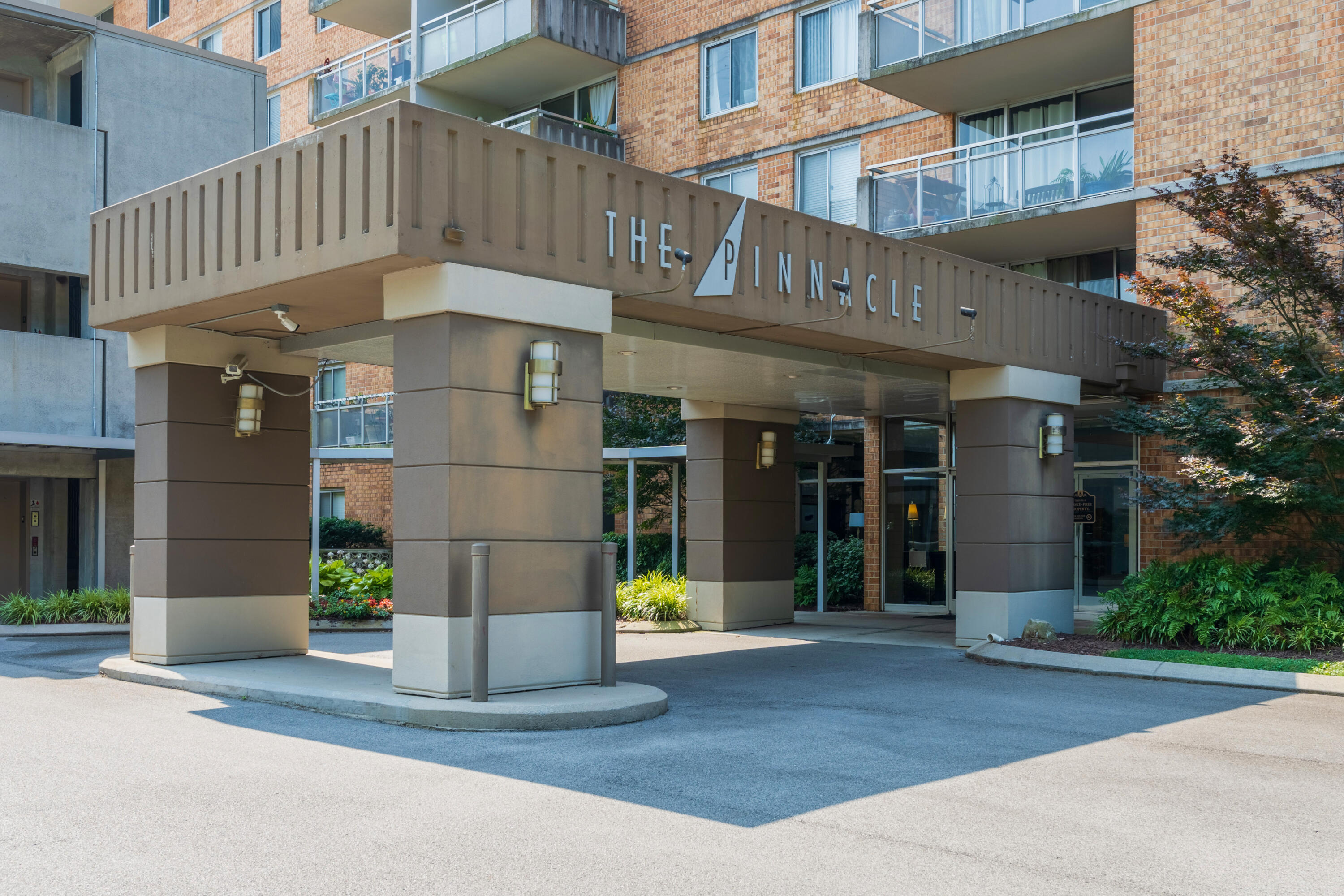 1131 Stringers Ridge Road, Unit 11E Chattanooga, TN 37405 - Photo 7 of 49 17 - 1131 Stringers Ridge Road