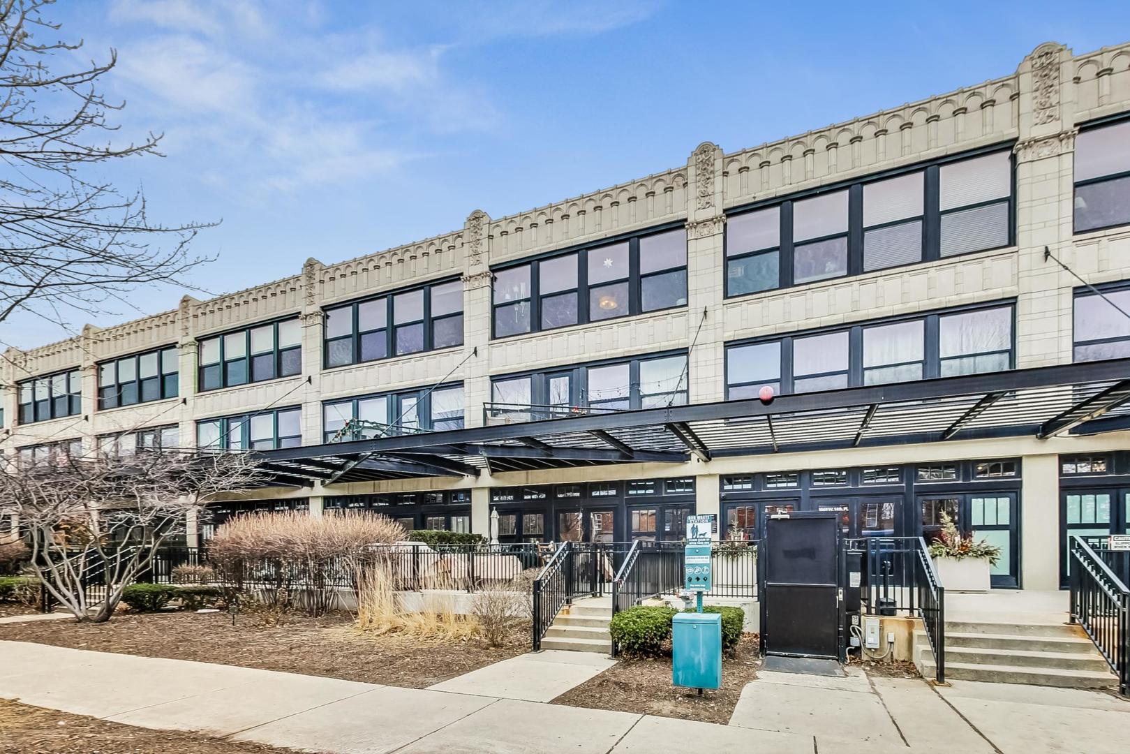 1069 West 14th Place, Unit 233 Chicago, IL 60608 - Photo 27 of 31