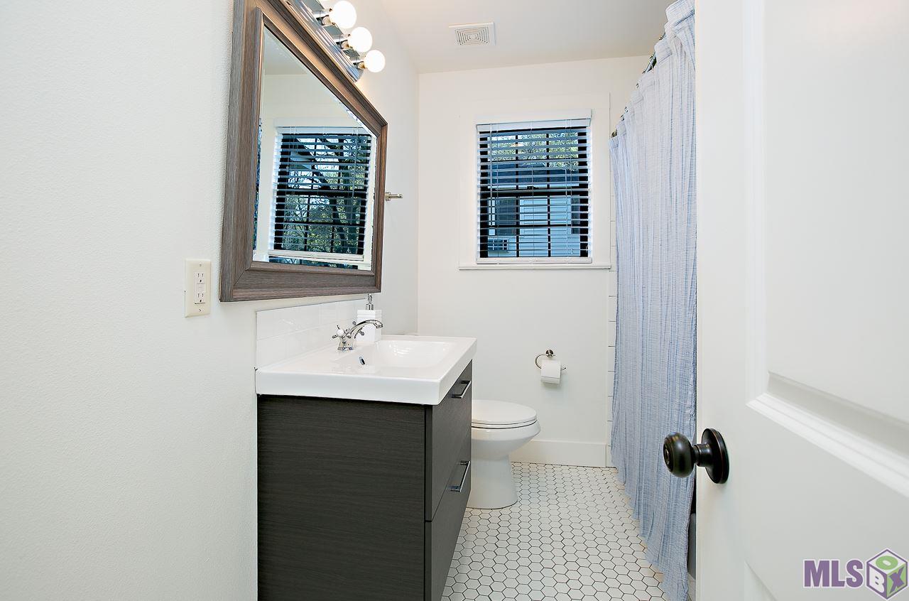 2128 Elissalde Street Baton Rouge, LA 70808 - Photo 13 of 22
