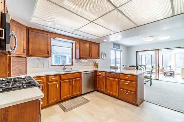 $375,000 | 904 Mill Pointe, Fort Wayne, IN 46845