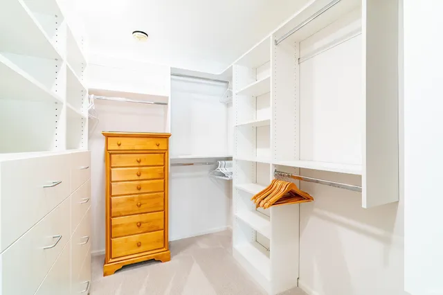 $375,000 | 904 Mill Pointe, Fort Wayne, IN 46845