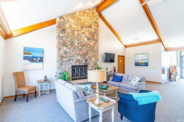 $375,000 | 904 Mill Pointe, Fort Wayne, IN 46845