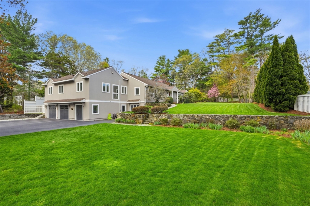 180 Chestnut Street Duxbury, MA 02332 - Photo 3 of 42