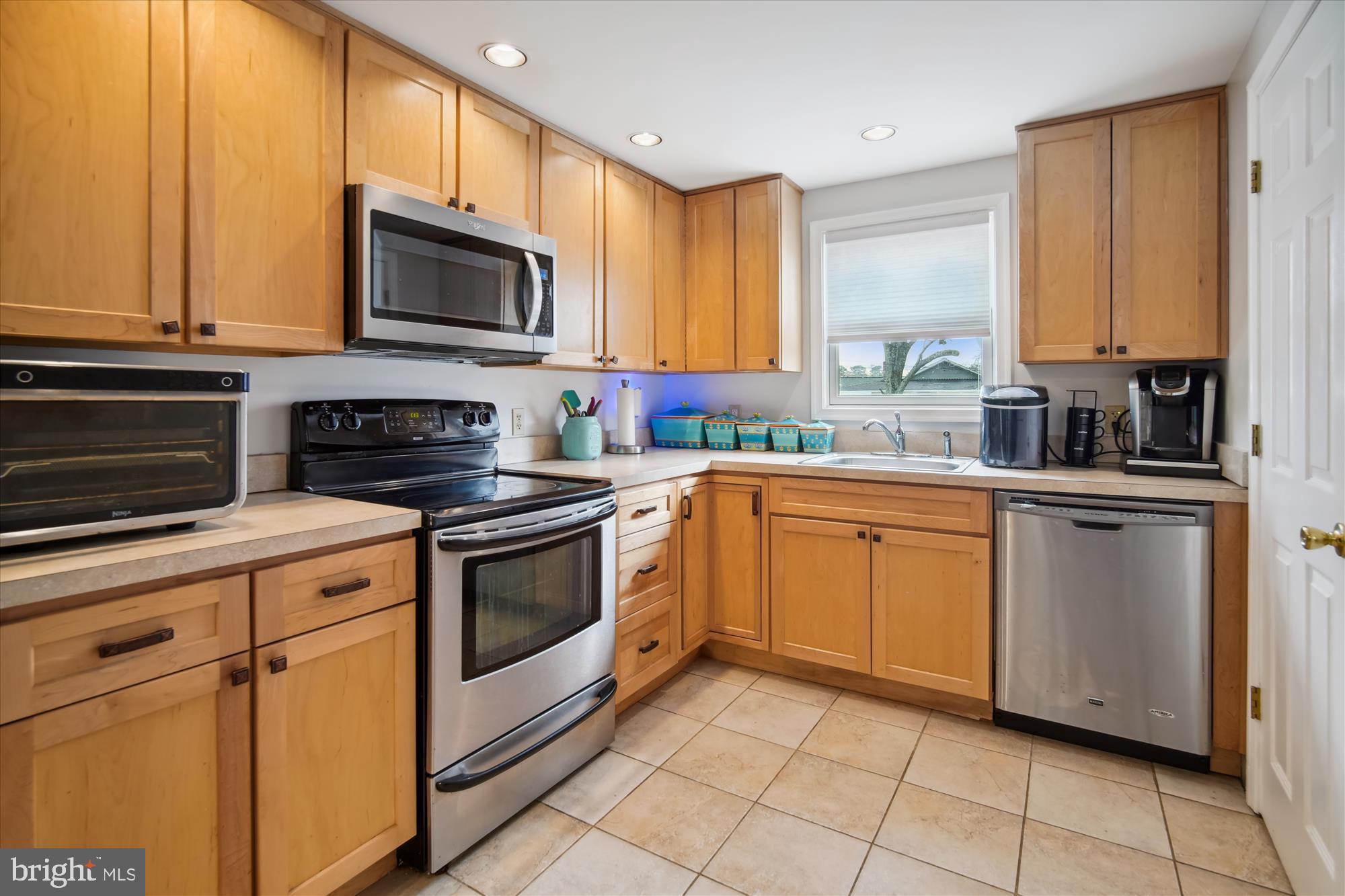 5123 Breezy Point Road Chesapeake Beach, MD 20732 - Photo 7 of 50 Kitchen
