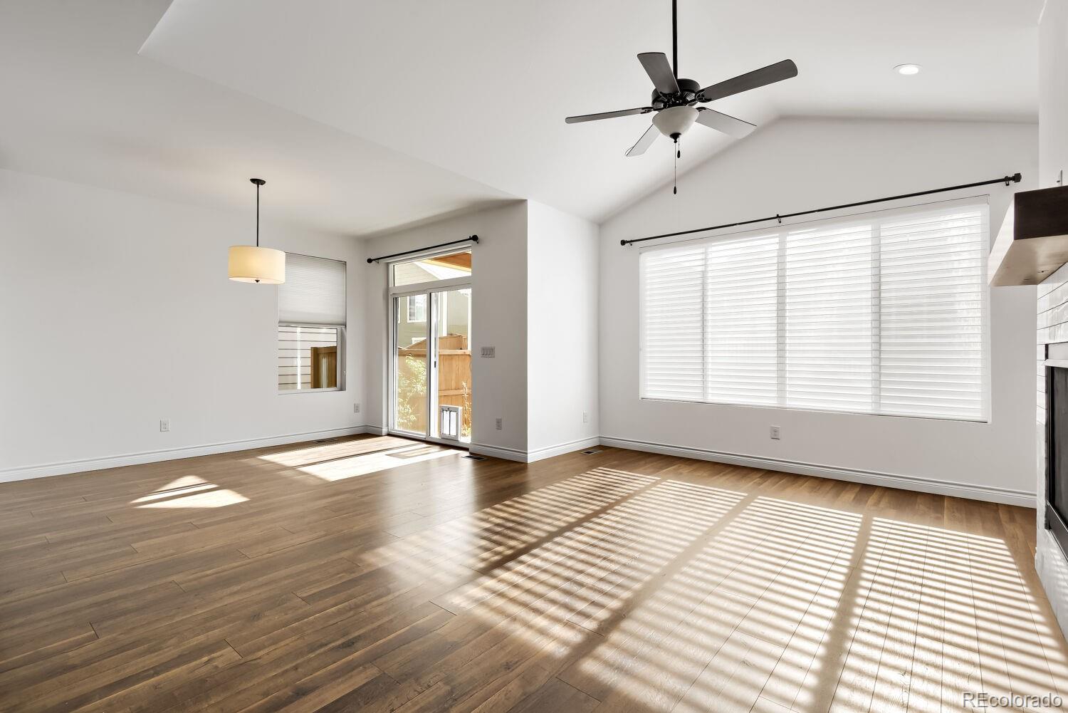 11510 Colony Loop Parker, CO 80138 - Photo 4 of 33