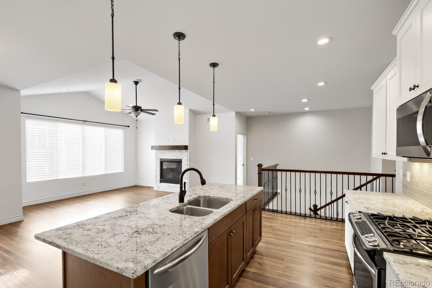 11510 Colony Loop Parker, CO 80138 - Photo 9 of 33