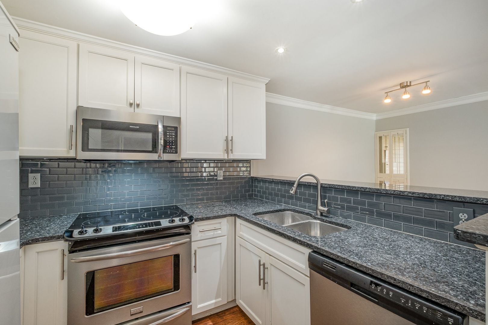 116 Harding Place, Unit C3 Nashville, TN 37205 - Photo 5 of 10