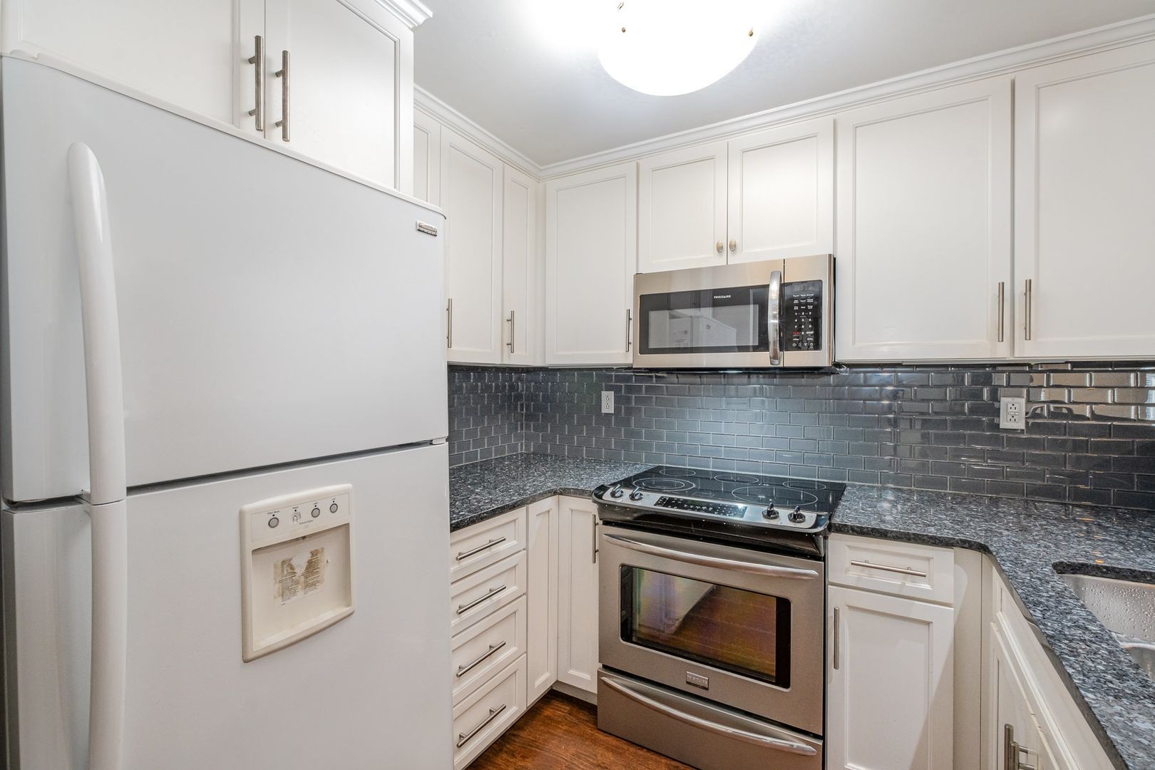 116 Harding Place, Unit C3 Nashville, TN 37205 - Photo 6 of 10