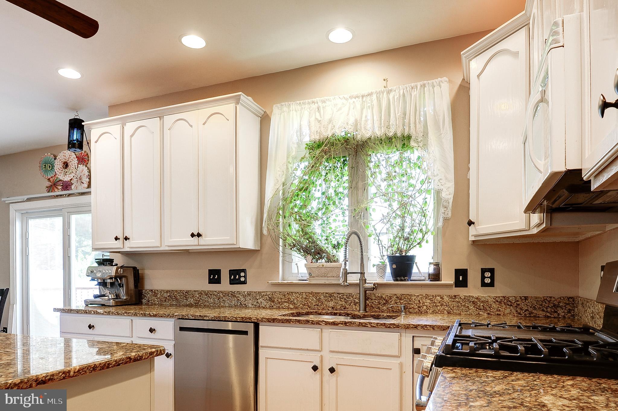 1 Hickory Spring Court Gaithersburg, MD 20882 - Photo 20 of 44