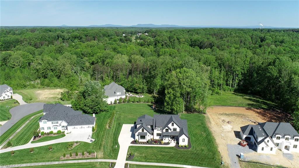 6836 Shields Drive Oak Ridge, NC 27310 - Photo 3 of 34