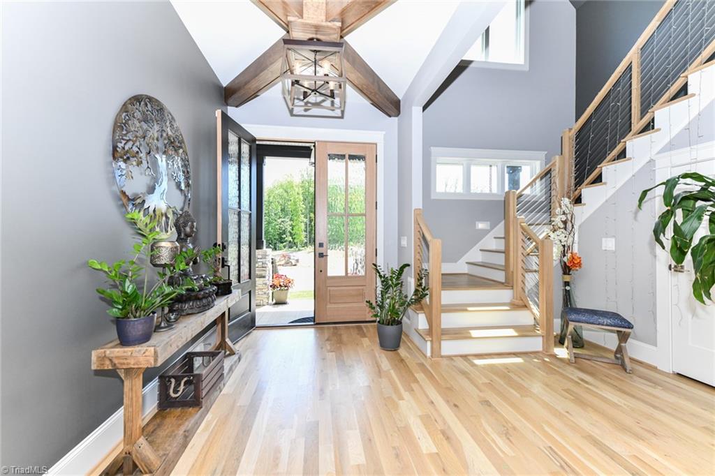 6836 Shields Drive Oak Ridge, NC 27310 - Photo 4 of 34