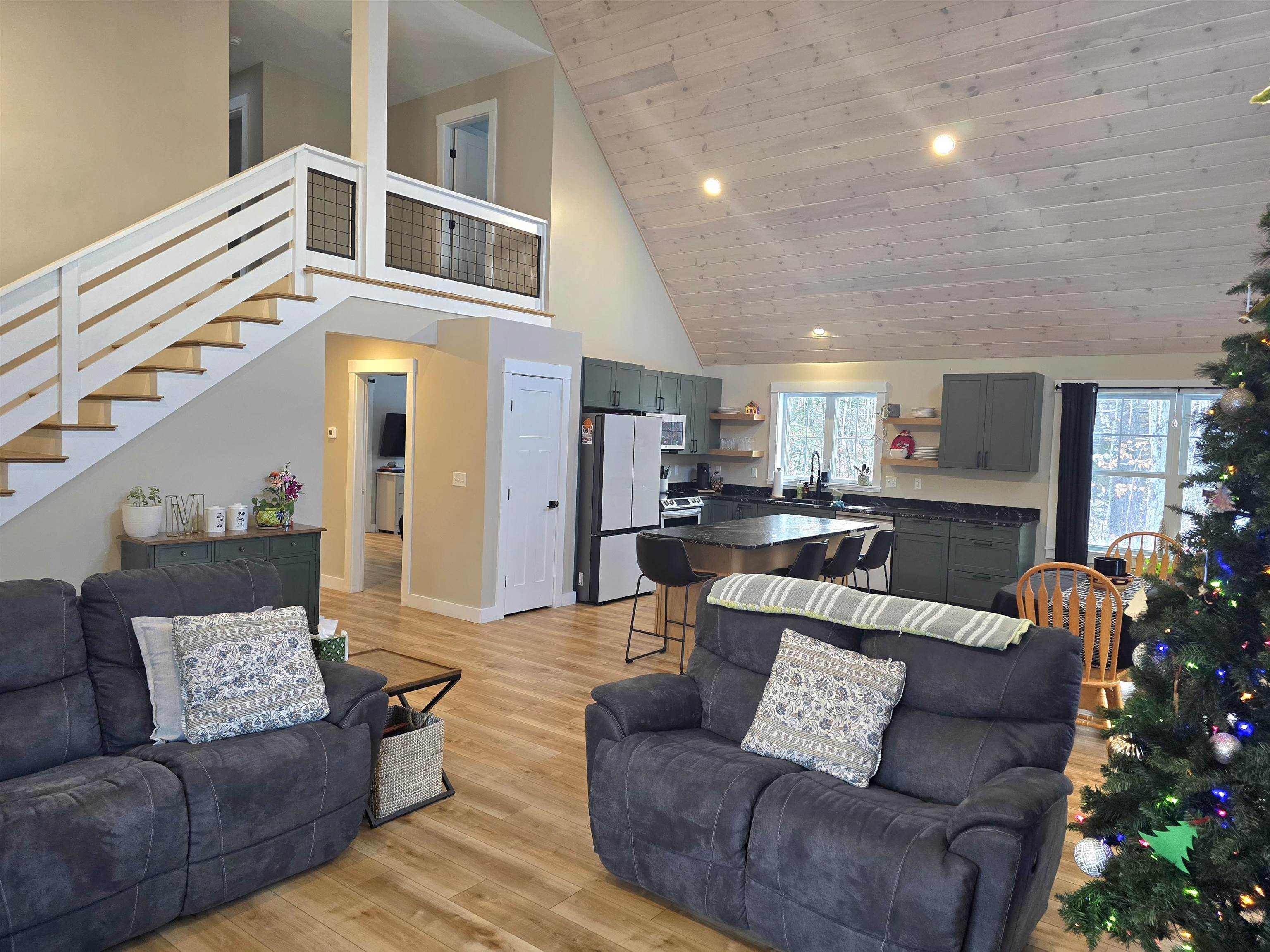 2318 West Side Road Conway, NH 03860 - Photo 15 of 57