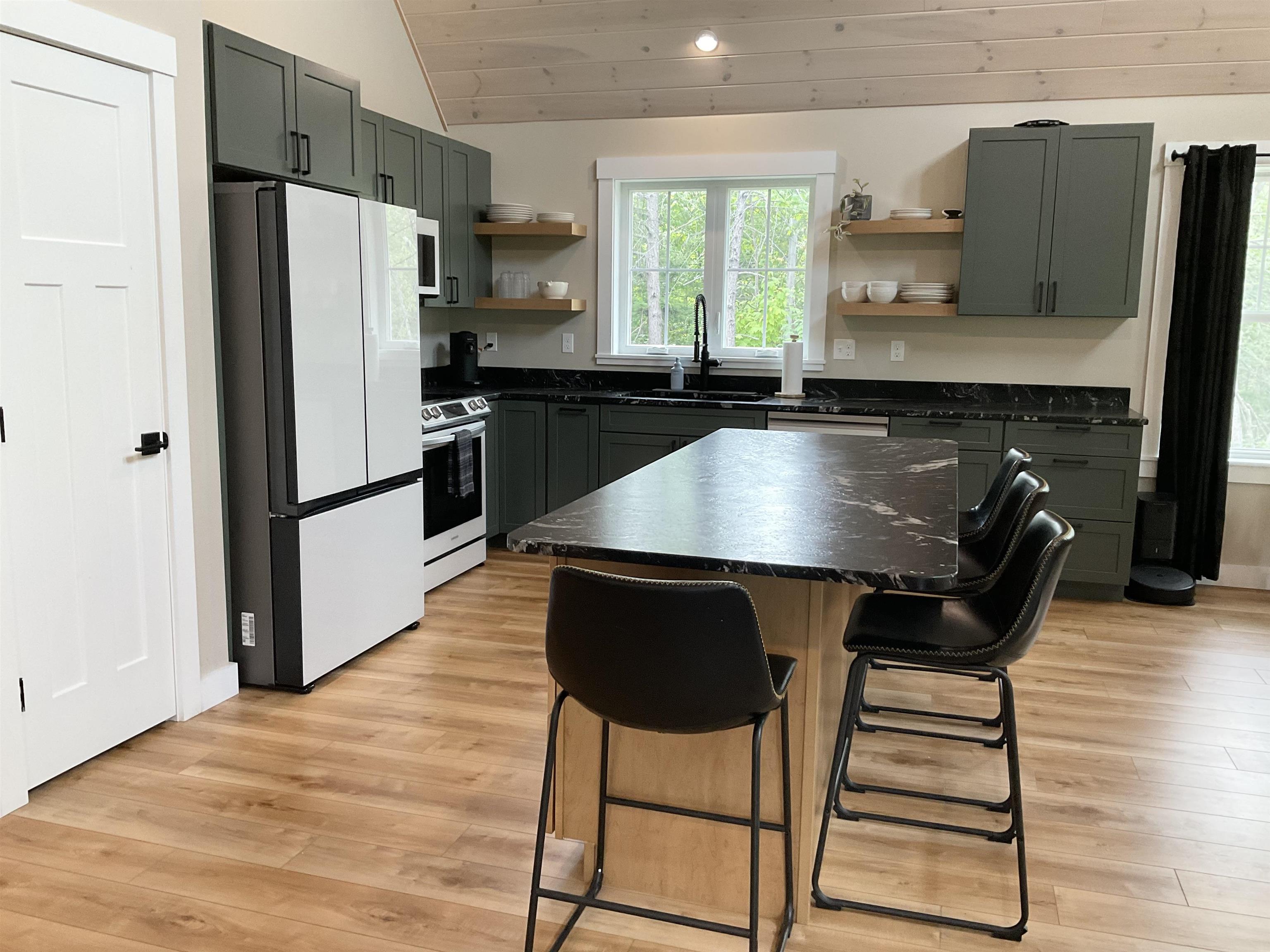 2318 West Side Road Conway, NH 03860 - Photo 16 of 57