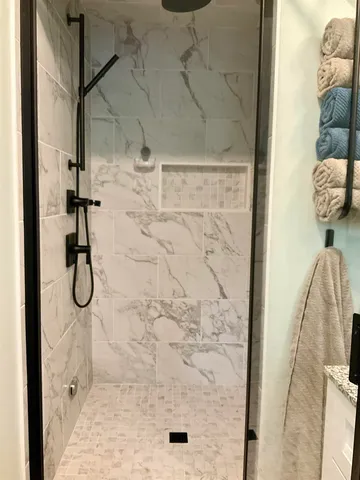 $899,000 | 2318 West Side Road, Conway, NH 03860