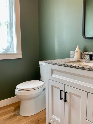 $899,000 | 2318 West Side Road, Conway, NH 03860