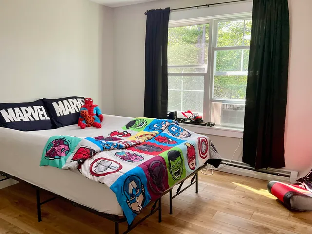 $899,000 | 2318 West Side Road, Conway, NH 03860