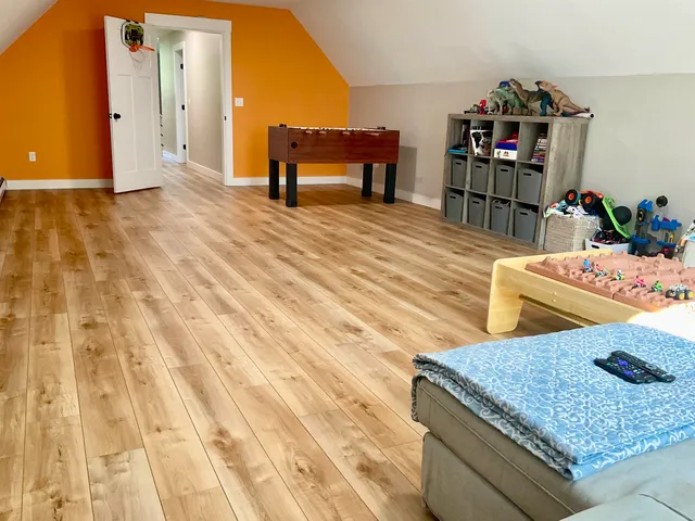 $899,000 | 2318 West Side Road, Conway, NH 03860