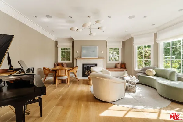 $88,000 | 957 Corsica Drive, Pacific Palisades, CA 90272