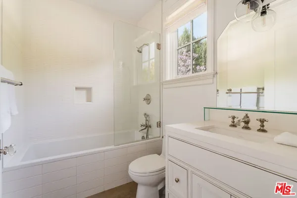 $88,000 | 957 Corsica Drive, Pacific Palisades, CA 90272