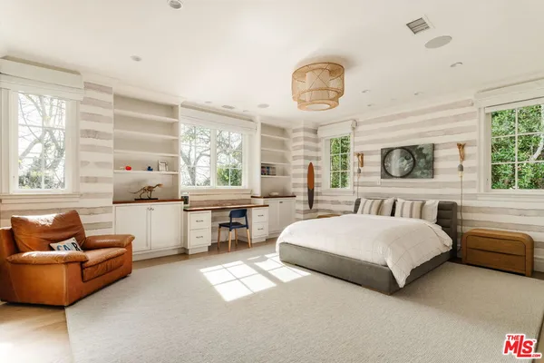 $88,000 | 957 Corsica Drive, Pacific Palisades, CA 90272