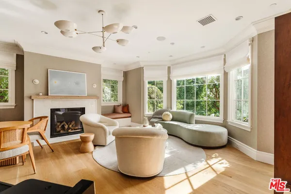 $88,000 | 957 Corsica Drive, Pacific Palisades, CA 90272