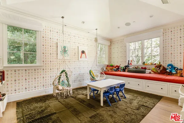 $88,000 | 957 Corsica Drive, Pacific Palisades, CA 90272