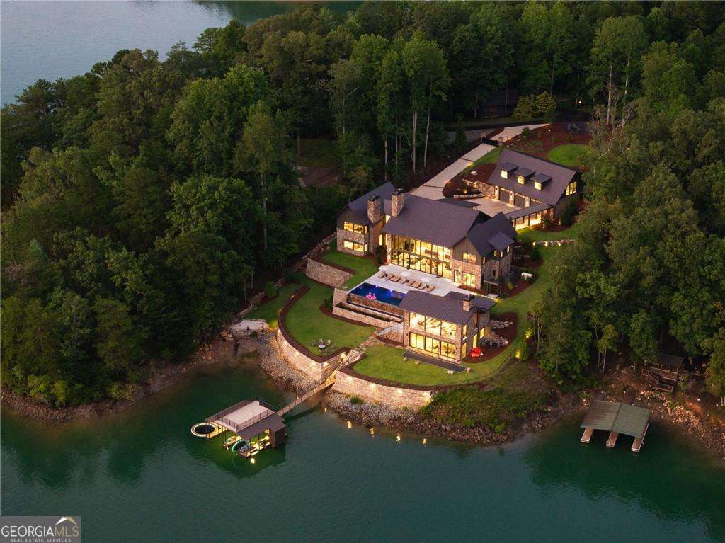 725 Rocky Point Drive Morganton, GA 30560 - Photo 12 of 100