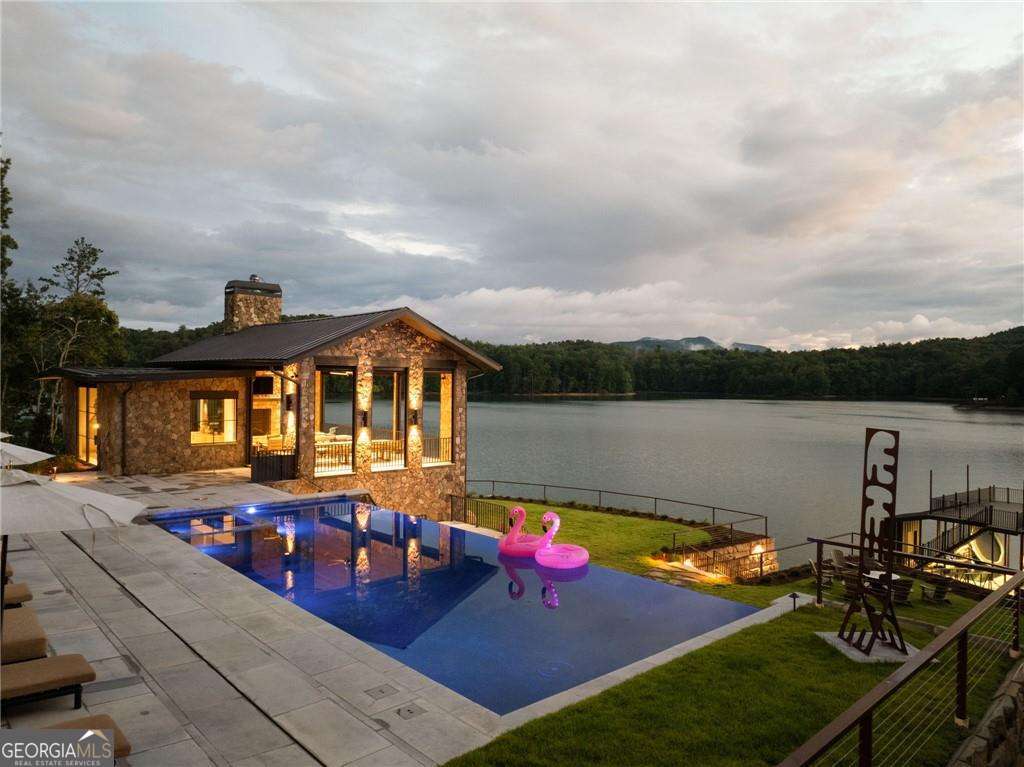 725 Rocky Point Drive Morganton, GA 30560 - Photo 3 of 100