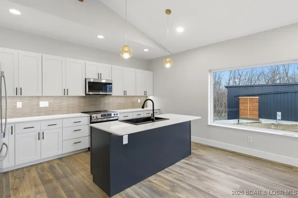 $339,000 | 405 East Lafayette Street, Versailles, MO 65084