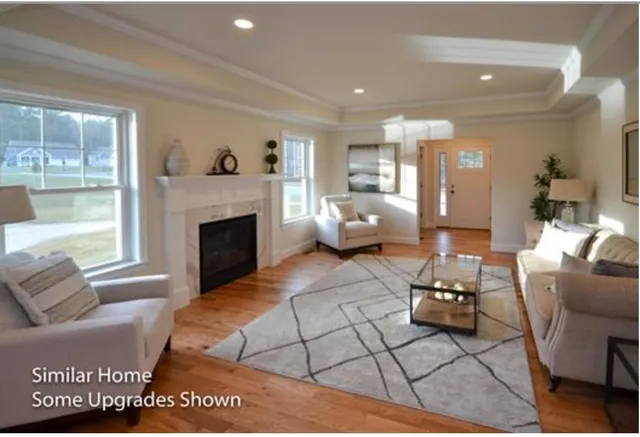 $724,900 | 8 Byrne Circle, Brentwood, NH 03833