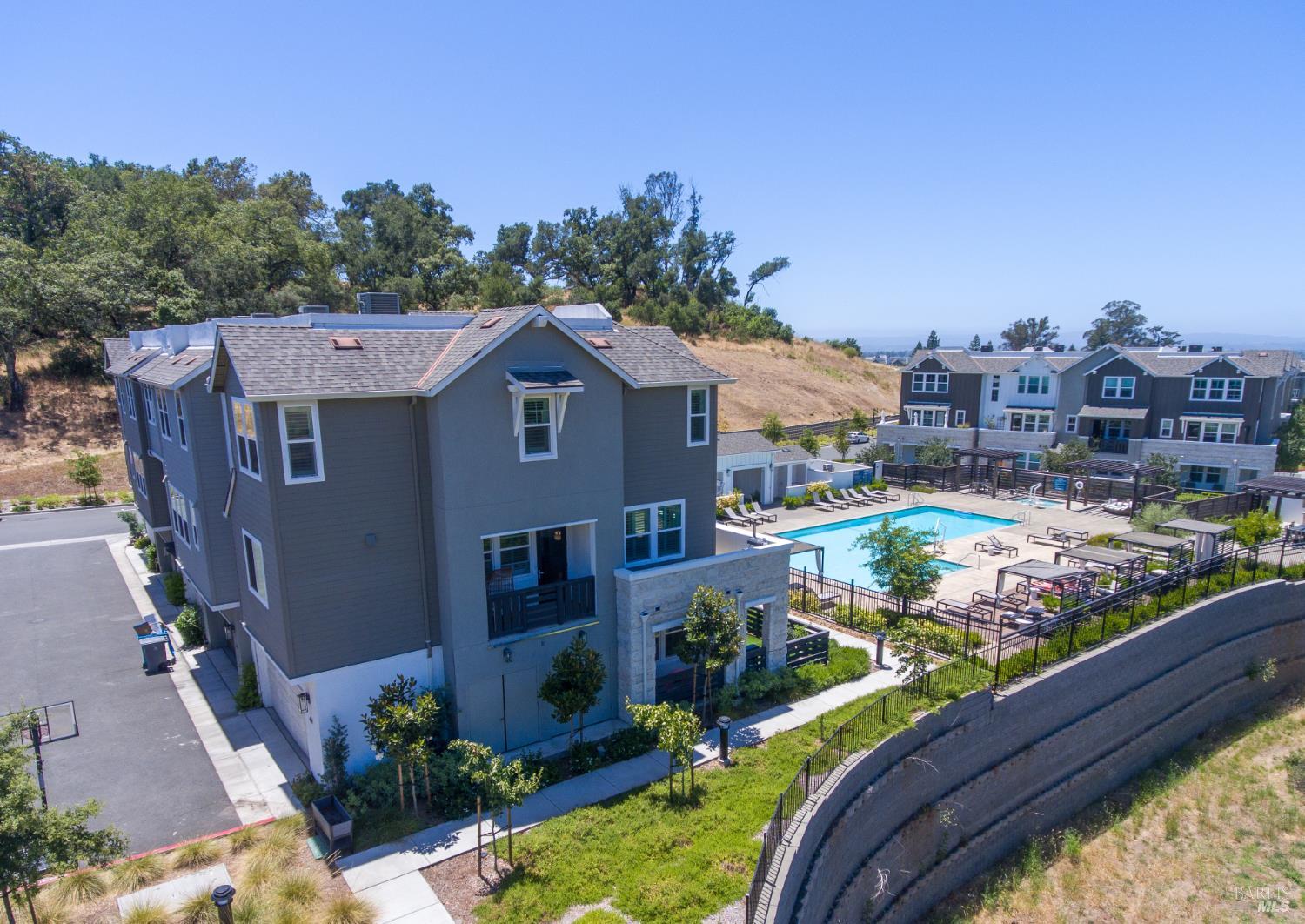 409 Semillon Lane Santa Rosa, CA 95403 - Photo 55 of 85 Gallery Image 55