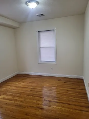 $2,400 | 54 Greendale Road, Unit 2L, Boston, MA 02126