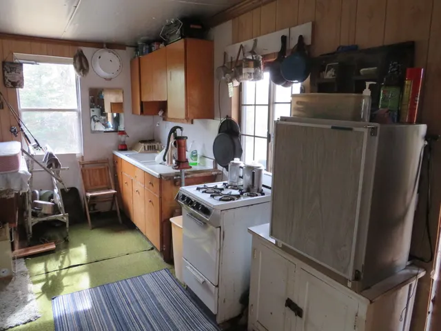 $185,000 | 17 17 Mile Road, Marion, MI 49665