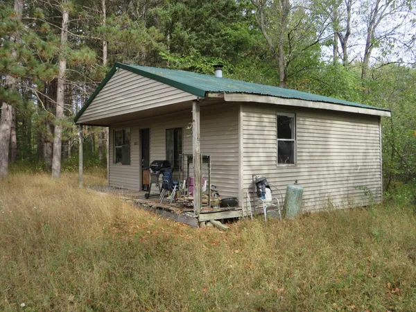$185,000 | 17 17 Mile Road, Marion, MI 49665