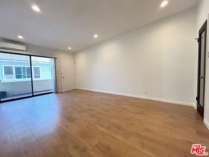 $2,450 | 1148 North Formosa Avenue, Unit 9, West Hollywood, CA 90046