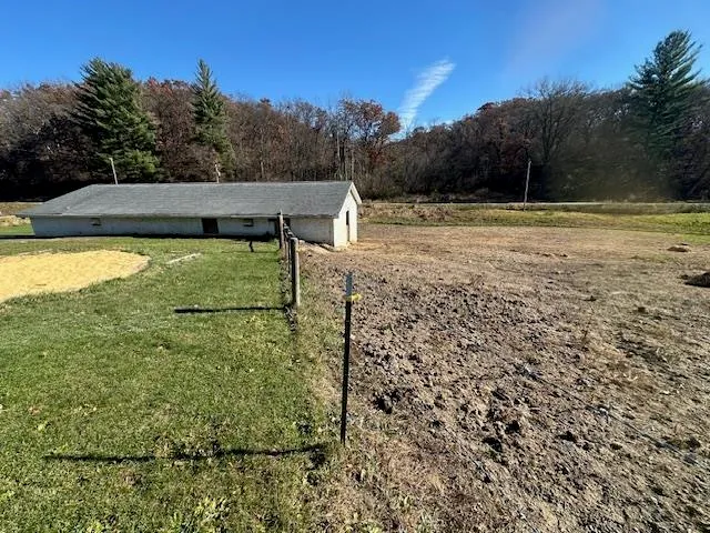 $850,000 | 1906 Squirrel Hill Road, Hollandale, WI 53544