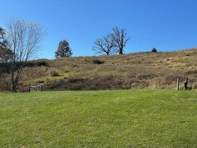 $850,000 | 1906 Squirrel Hill Road, Hollandale, WI 53544