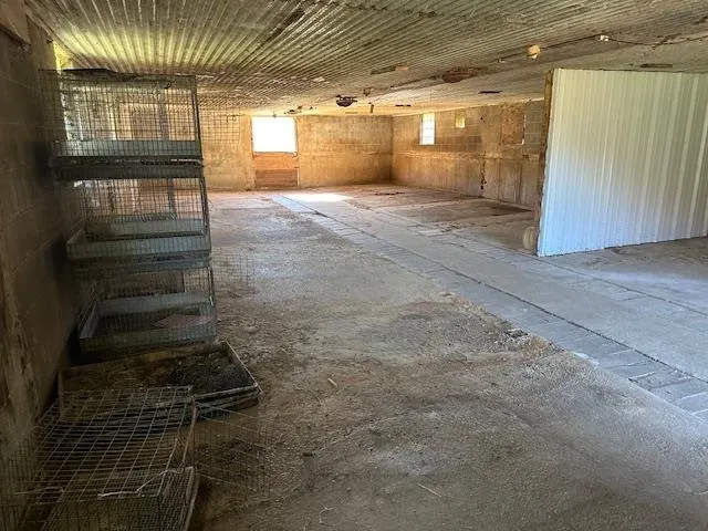 $850,000 | 1906 Squirrel Hill Road, Hollandale, WI 53544