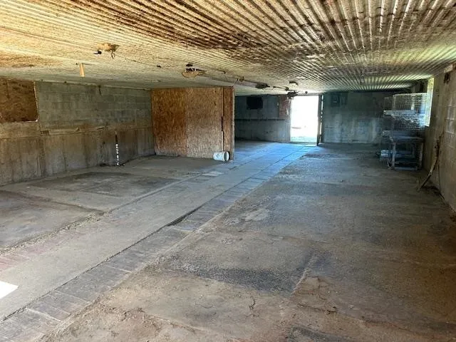 $850,000 | 1906 Squirrel Hill Road, Hollandale, WI 53544