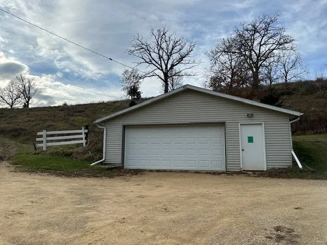 $850,000 | 1906 Squirrel Hill Road, Hollandale, WI 53544