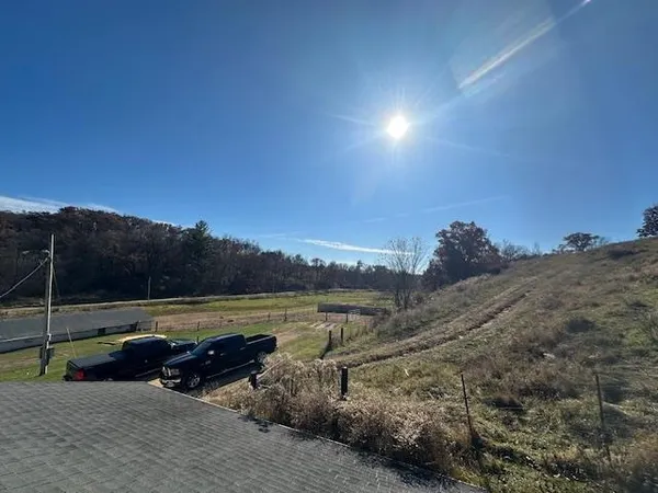 $850,000 | 1906 Squirrel Hill Road, Hollandale, WI 53544