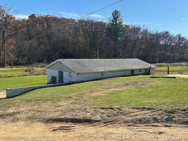 1906 Squirrel Hill Road Hollandale, WI 53544 - Photo 10 of 87