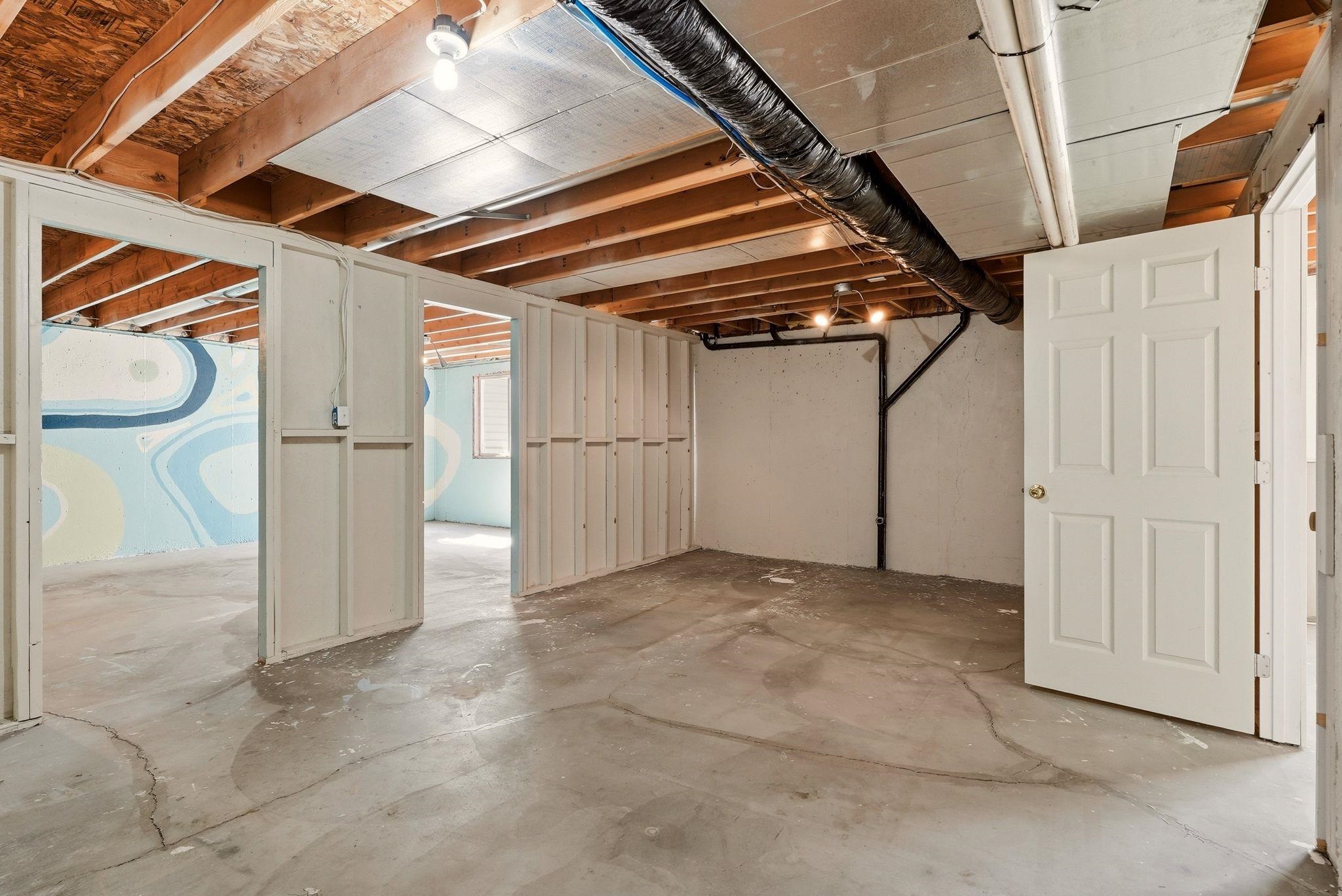 307 West Greta Lane Spokane, WA 99208 - Photo 28 of 37