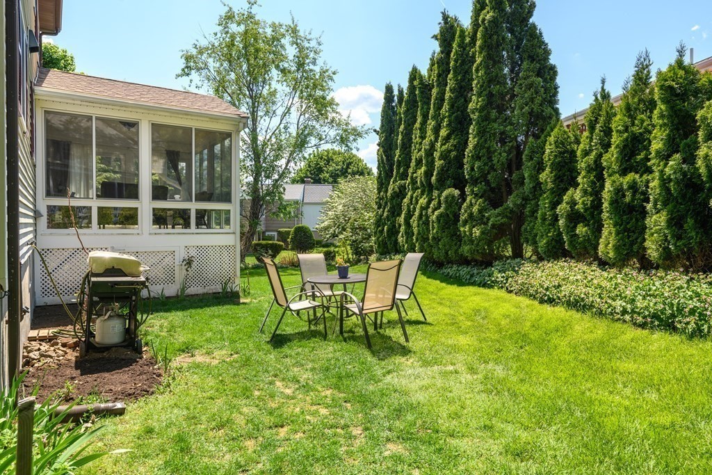 152 Winchester Road Arlington, MA 02474 - Photo 4 of 21