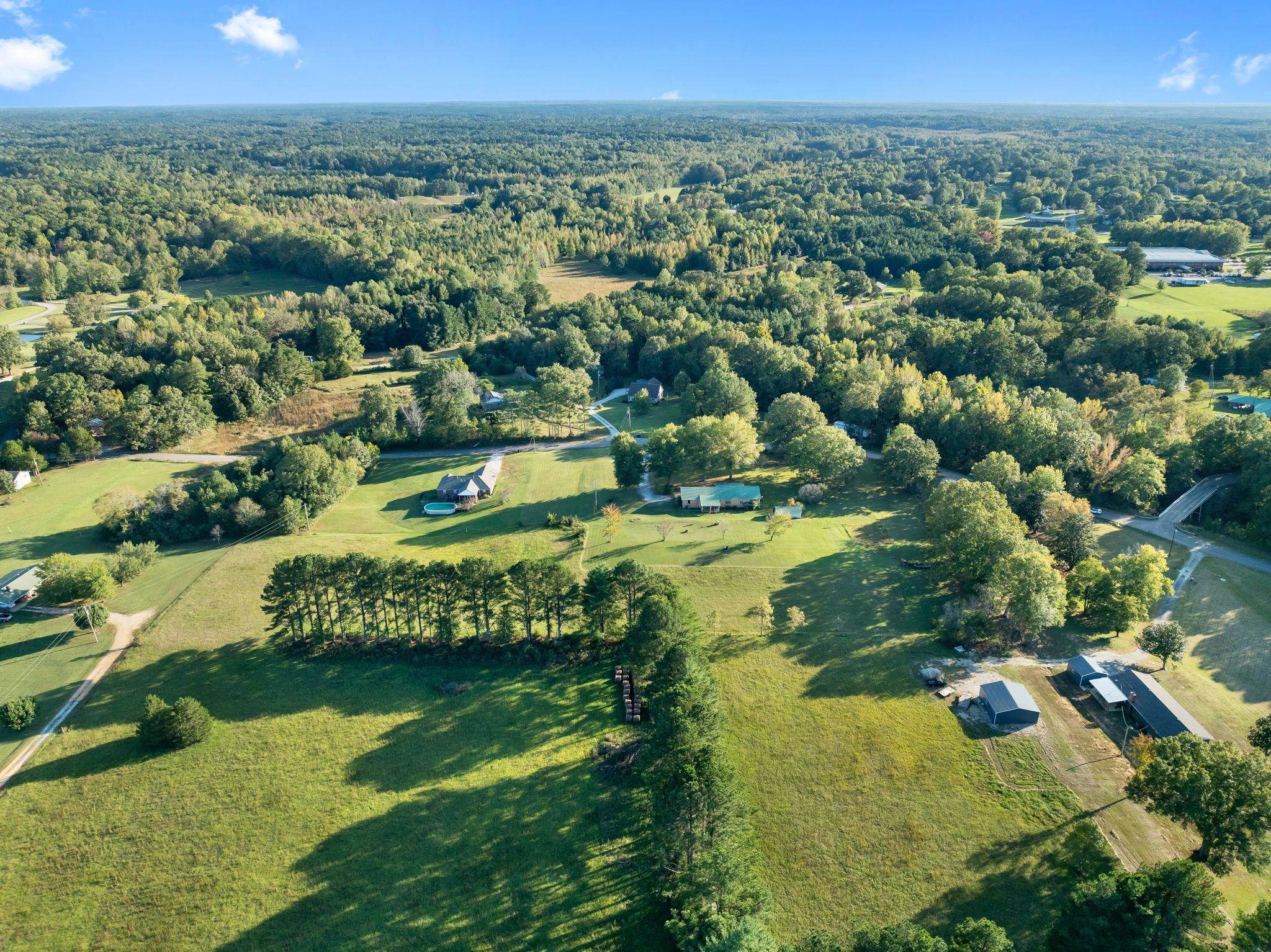 11 Barnstable Road Corinth, MS 38834 - Photo 33 of 40 a view of a city