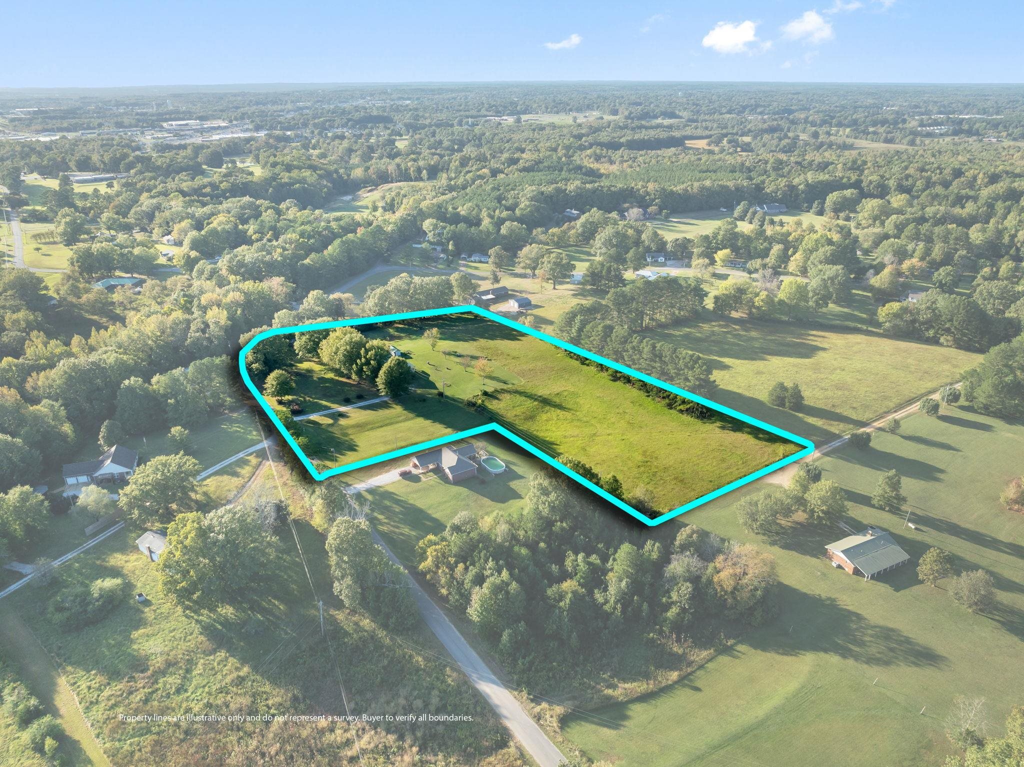 11 Barnstable Road Corinth, MS 38834 - Photo 38 of 40 a view of a city