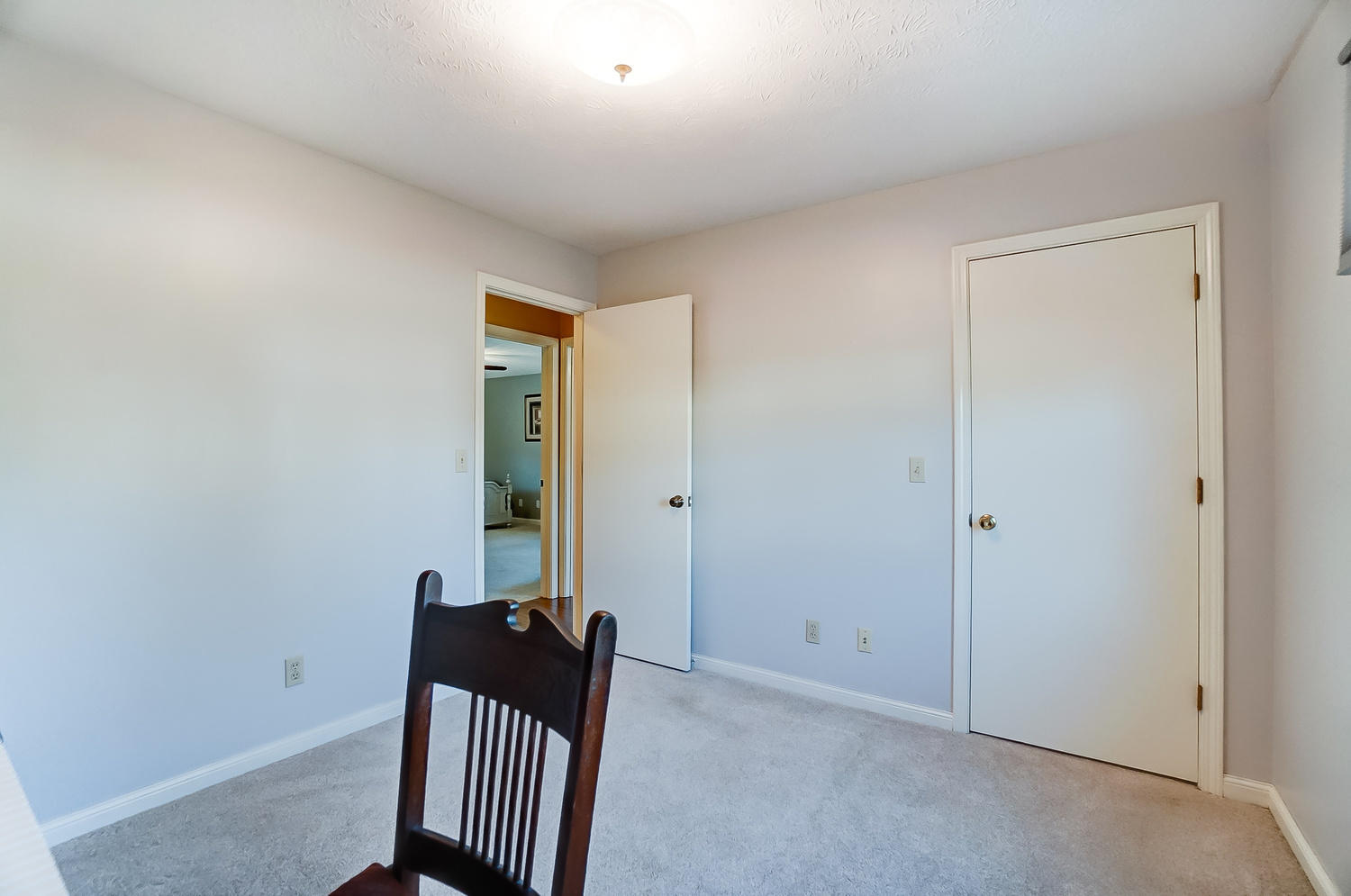 1045 Kingsgate Road Springfield, OH 45503 - Photo 32 of 39